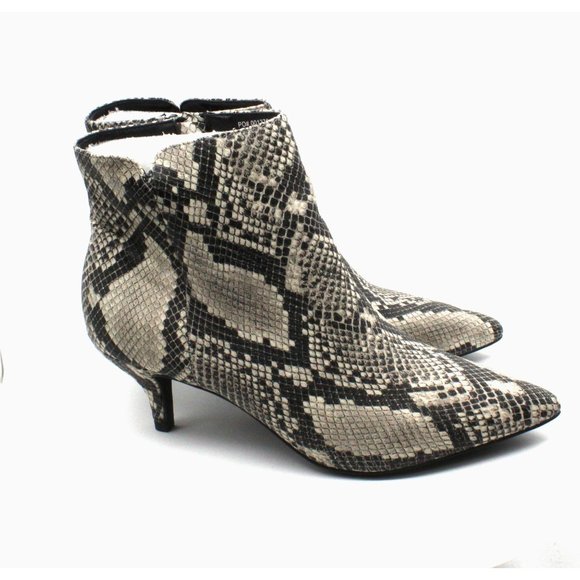 Journee Collection Women's Isobel Booties - Picture 2 of 8